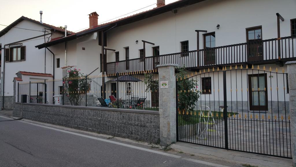 Bed And Breakfast Giaveno Bagian luar foto